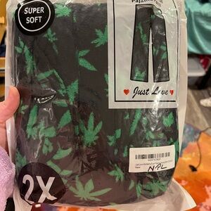 Just Love Weed Pattern Pajama Pants